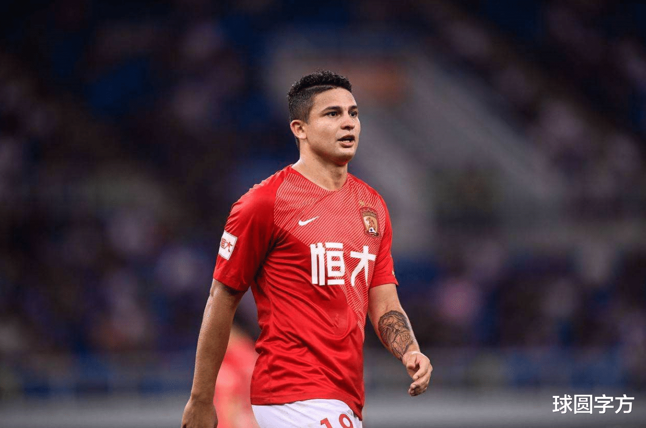 今晚突围战来临，波尔图围绕亚冠内部沟通，赛场秩序良好，资深球员宣示担当的简单介绍